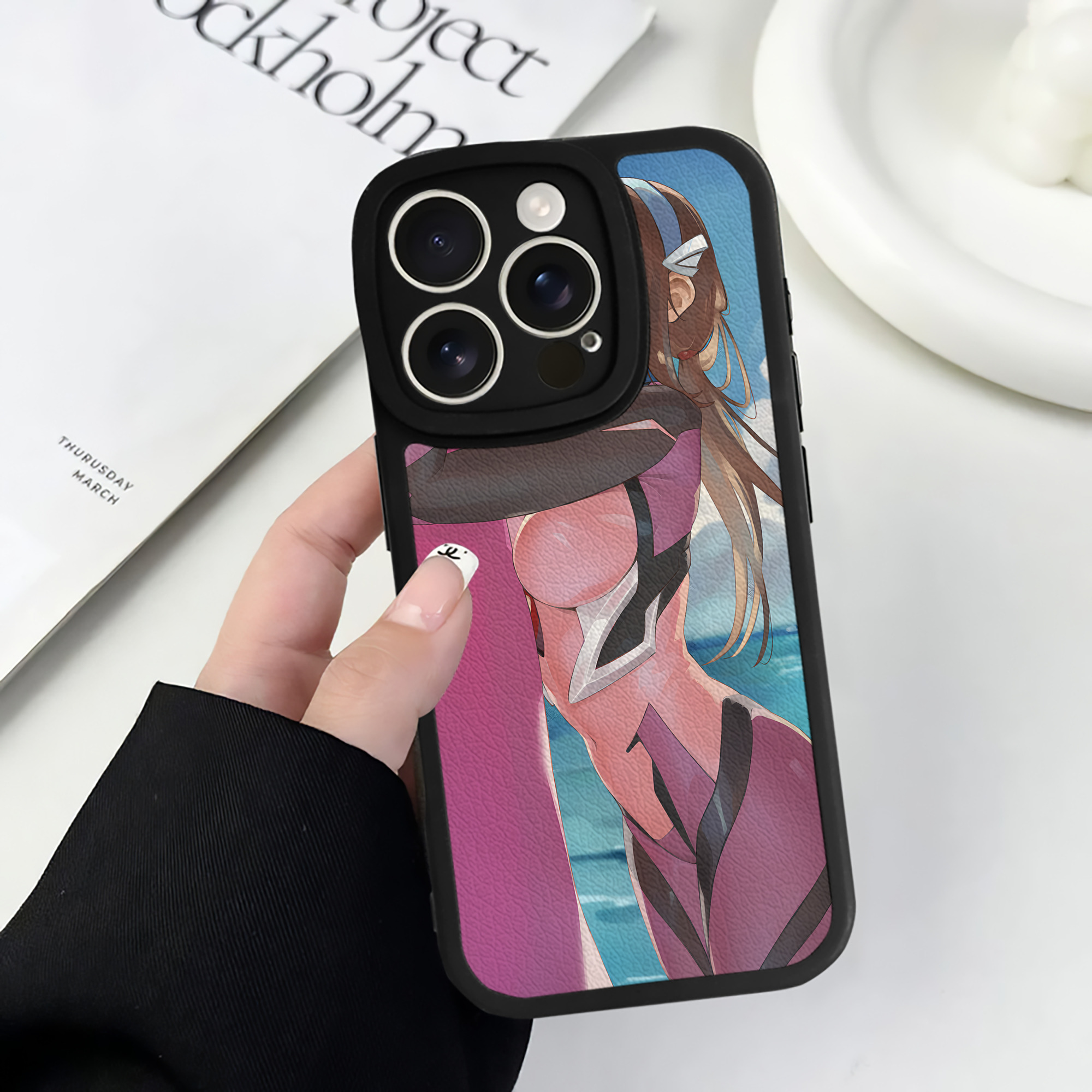（画像用） EVA 新世紀エヴァンゲリオン 【iPhone 16シリーズ対応】シリコンスマホケース（レザー調） 材質：シリコン